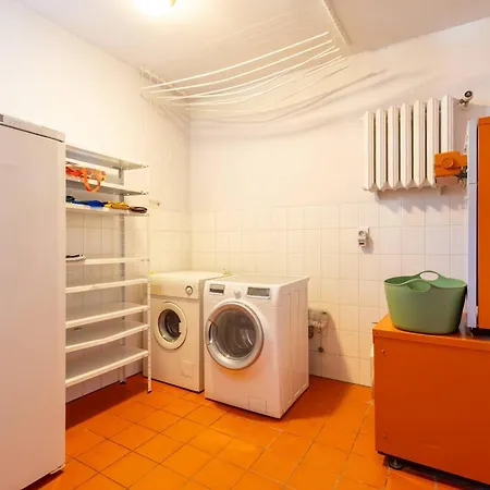 Σπίτι διακοπών Family With A Beautiful Garden In Great Location By Renters Σόποτ
